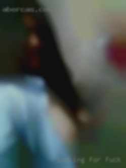Looking for fun in my fuck in Aurora, Illinois room.
